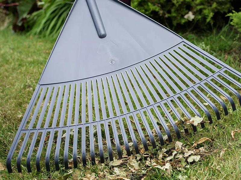 Ultimate Leaf Rake