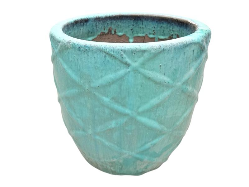 Criss-cross pot
