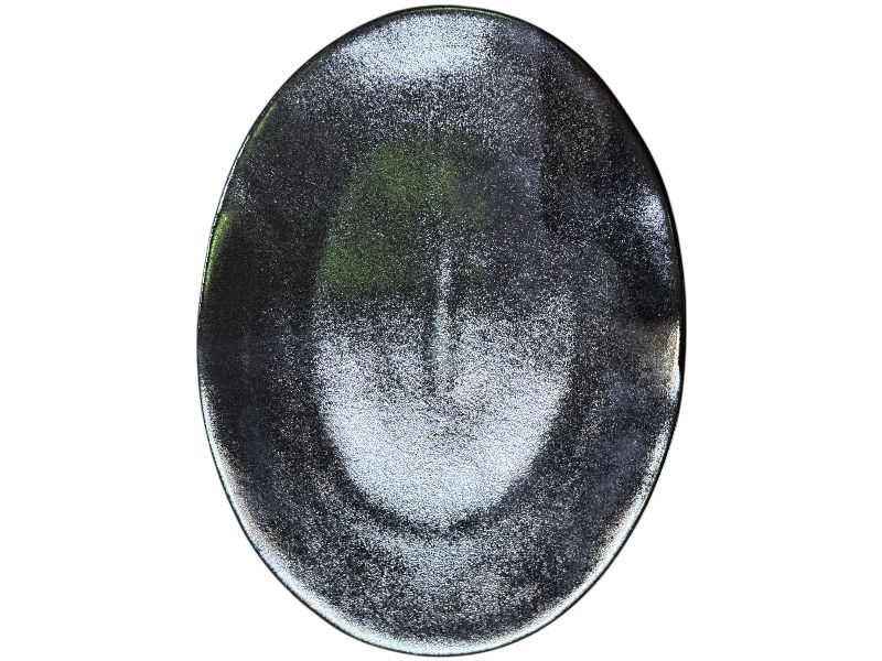 Mervyn Gers oval plate 32cm satin matte black