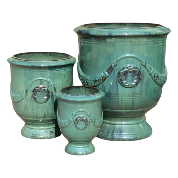 Glazed provencal urn 32x32x41 'FGR