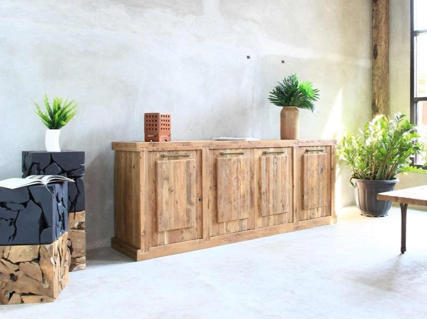Studio Buffet 4Doors