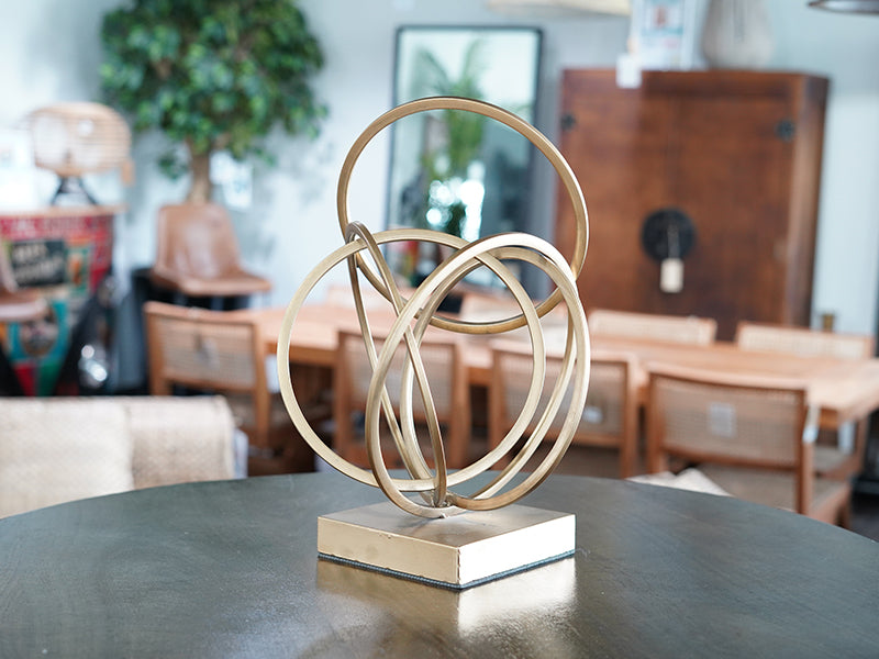 Olym Metal Ornament Gold